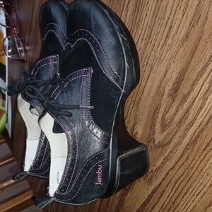 Jambu Black Leather Lace-Up San Fran Encore Oxford Heels Size 7, Pink Trim